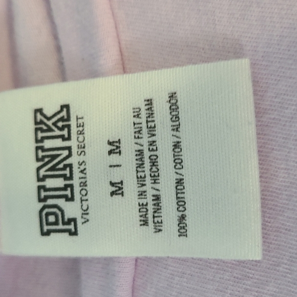 Victoria Secrets Long Sleeve Medium Shirt. - Picture 4 of 4